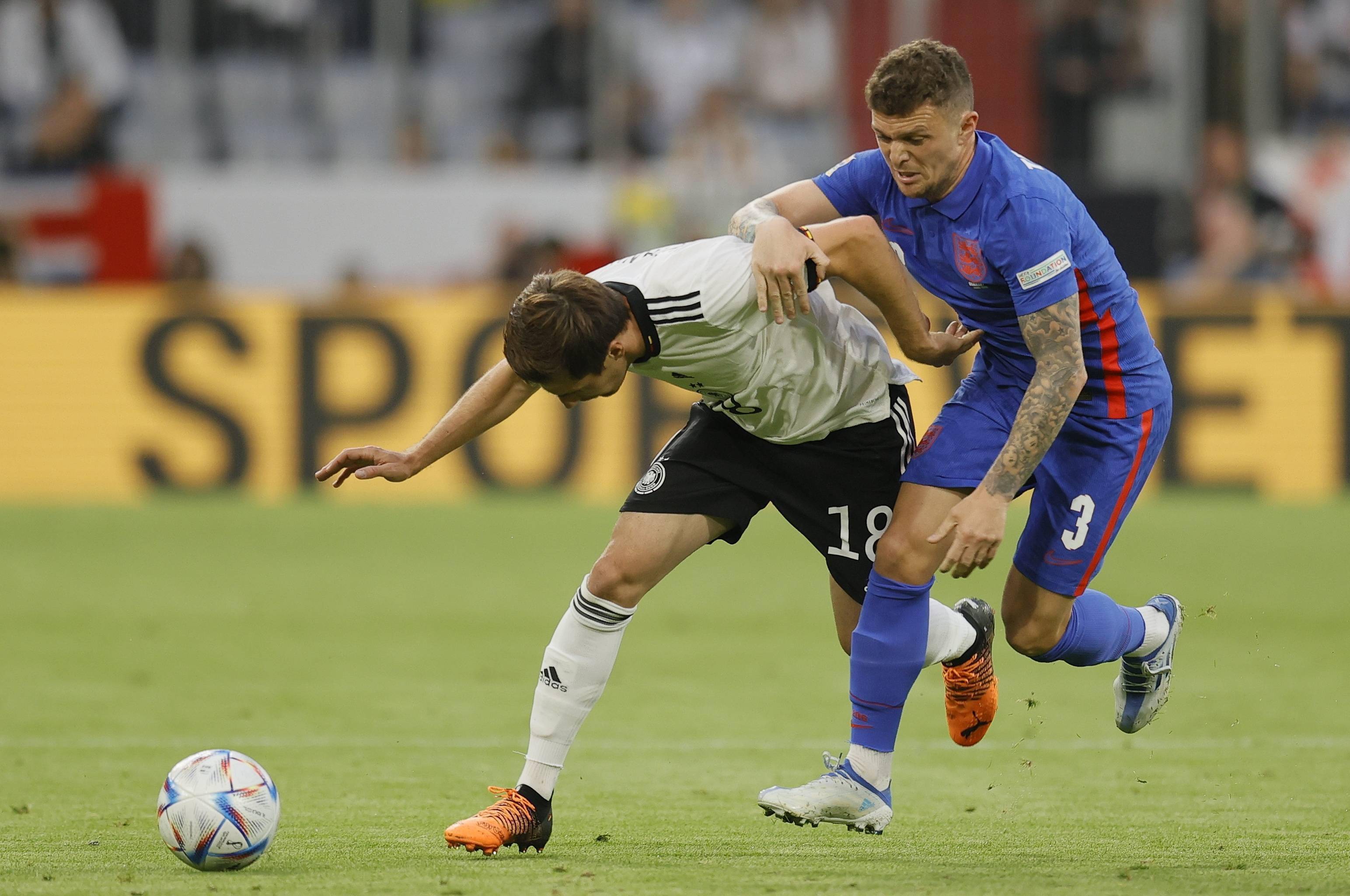 开云体育新闻-比利时3-0轻松战胜爱尔兰队的简单介绍