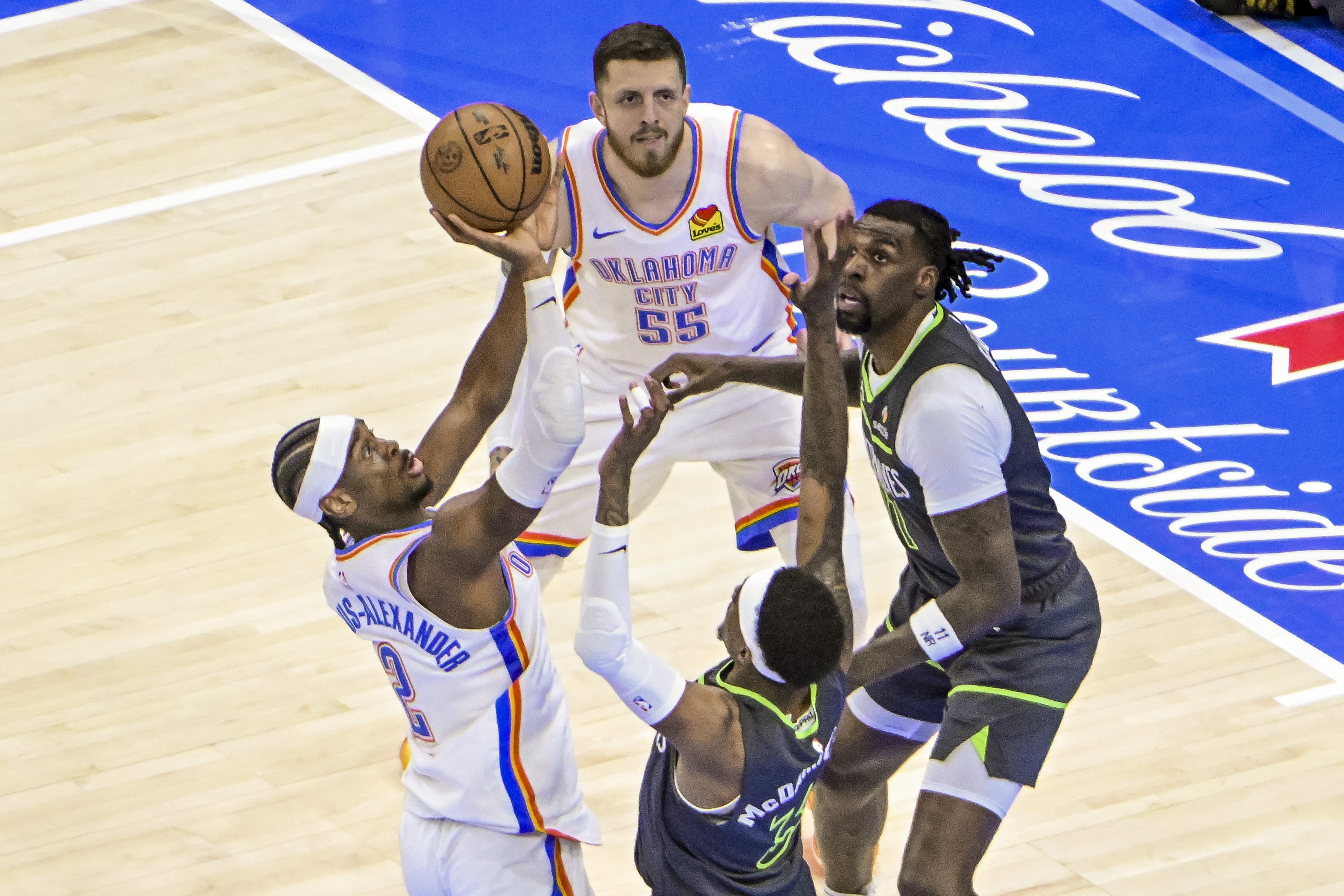 开云体育平台-关于开拓者上演逆袭好戏，击败雄鹿取得突破的信息