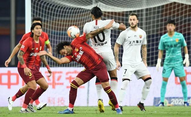 开云体育投注-上港客场惨遭深圳逆转，保持不败纪录告破