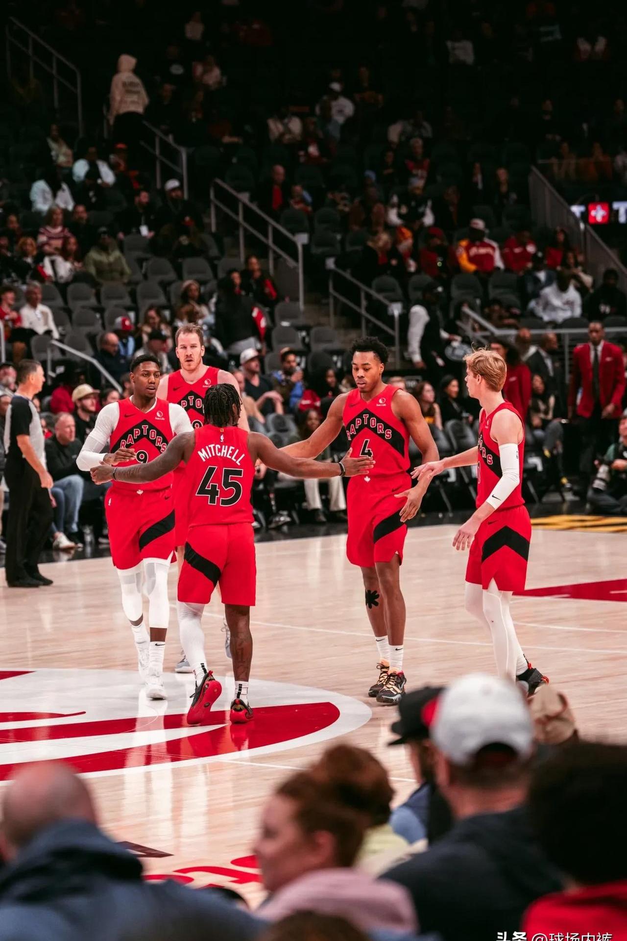 开云体育竞技-猛龙轻松击败奇才，继续领跑东部的简单介绍