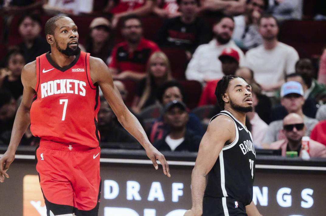 火箭战胜篮网，核心球员再度爆发