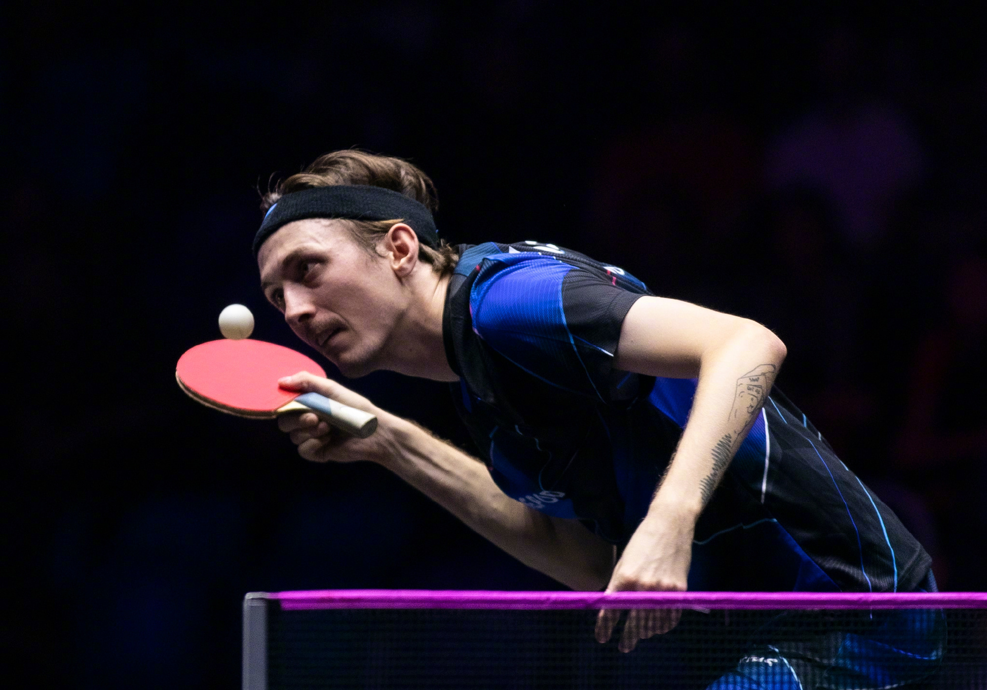 多国选手实现突破，领先他人一步